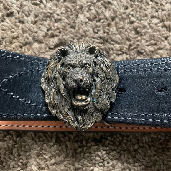 Bianchi B10 Reversible Sport Stitched Belt with 1980 Indiana Metal Craft Lion - Picture 1 of 6
